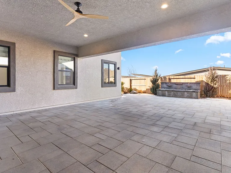 2221 Paint Horse Dr — Photo 19