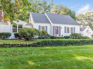33 Oak St, Norwell, MA 02061