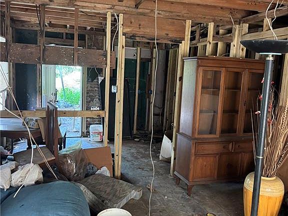 3rd image of 5415 Elysian Fields Ave