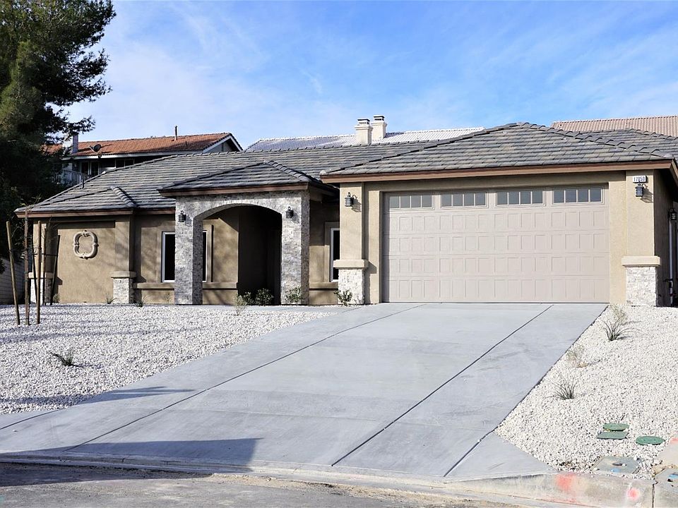 1st image of 17850 Ironwood Ln