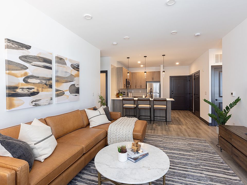 2-Bedroom Unit