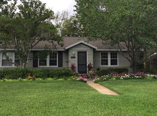 1327 Pinetree Rd, Jacksonville, FL 32207