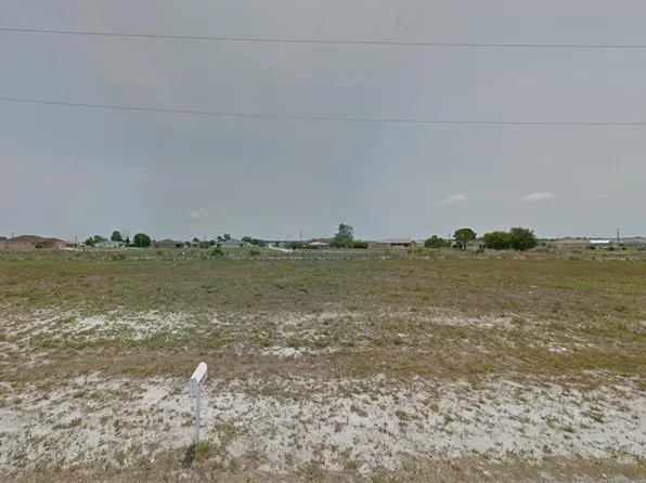 1407 NE 19TH AVENUE LOT 33, CAPE CORAL, FL 33909
