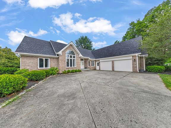 3rd image of 12521 Old Stone Dr
