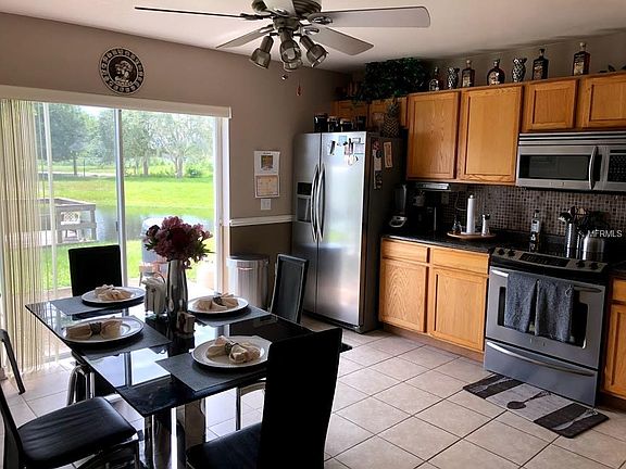 2nd image of 3920 Warbler Dr