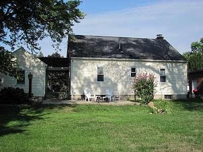3rd image of 602 Wolf Ave