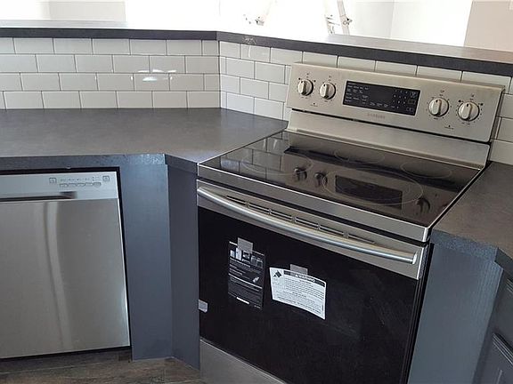 5th image of 8416 Cloverglen Ln