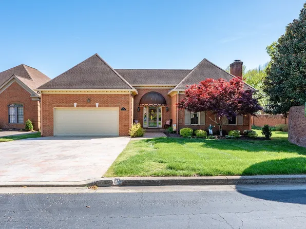 100 Carriage Way, Hendersonville, TN 37075