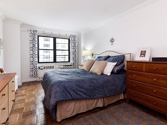 3rd image of 1202 2nd Ave #10G