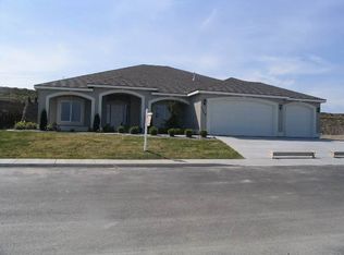 3709 W 48th Ave, Kennewick, WA 09936