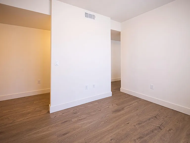 308 Columbus Ave — Photo 63