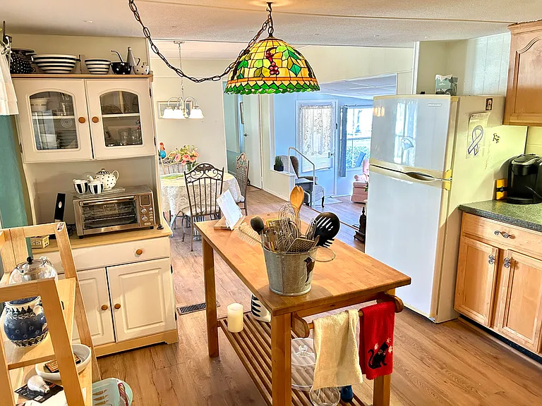 425 E Bougainvillea Dr — Photo 28