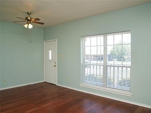 2nd image of 116 Bellair Dr