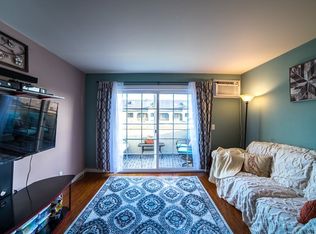 646 Nebraska Ave APT 7, Long Beach, CA 90802