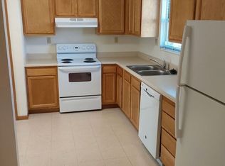 56 Cerise Ln APT 401, Wheeling, WV 26003