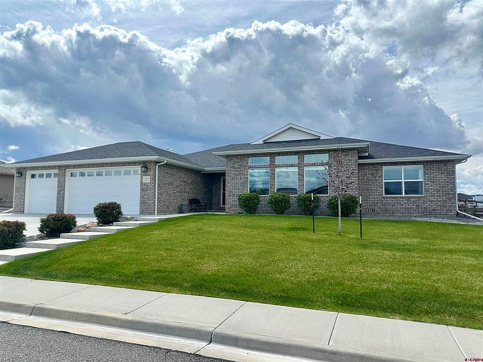 1st image of 1302 Peppertree Drive