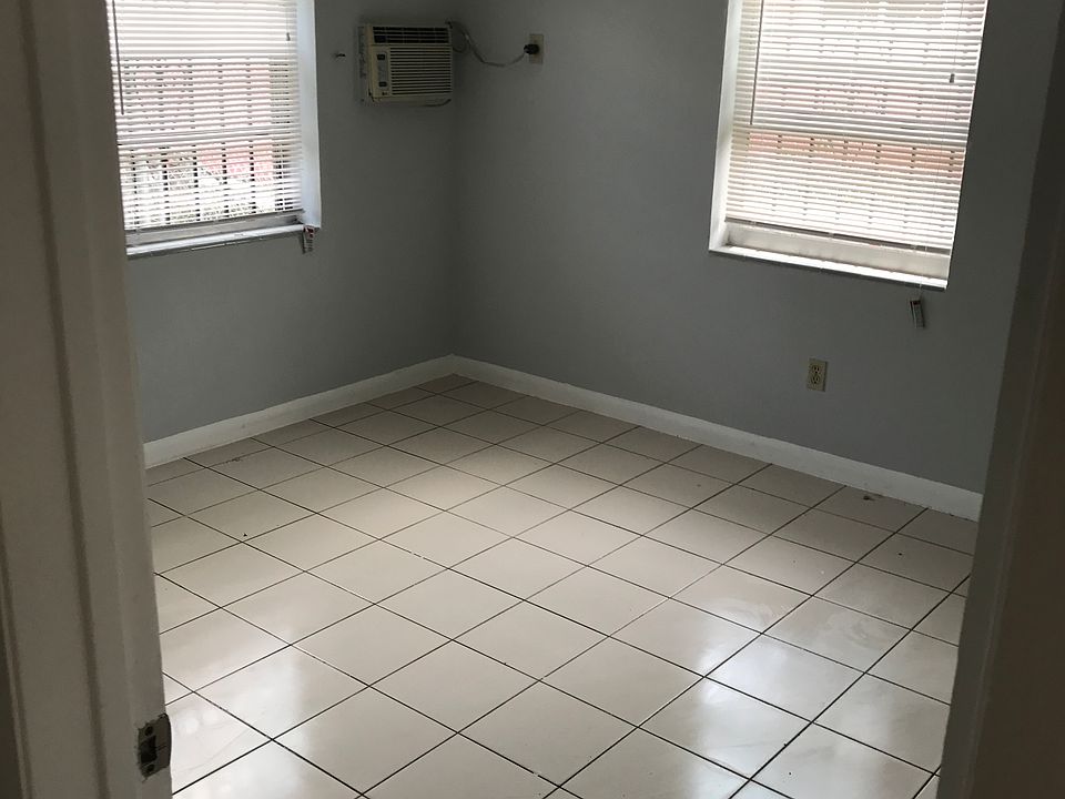 2nd image of 150 NW 71st St