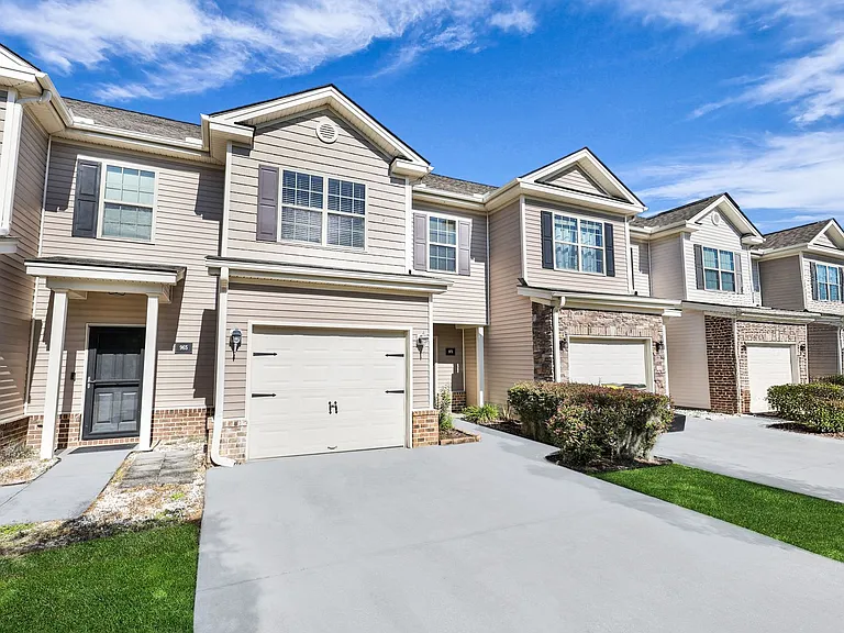 975 Canyon Oak Loop — Photo 3