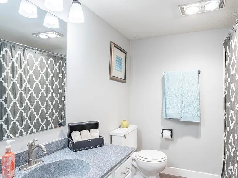 Rosecliff — Photo 25