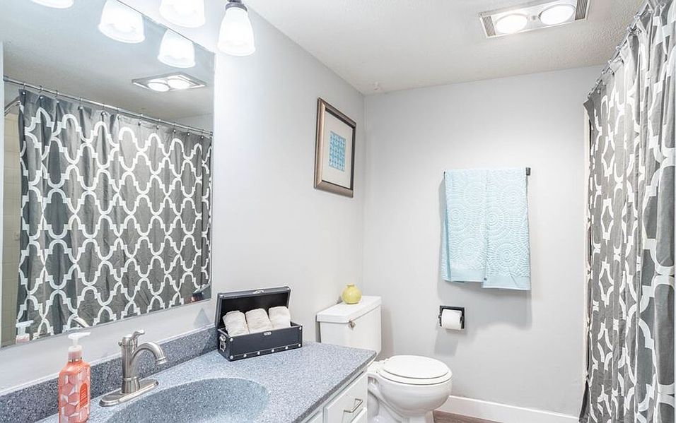 Unit 120, Unit 123, Unit 113