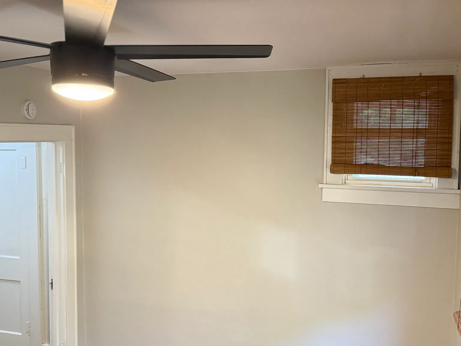 3 bed, $1,680 — Photo 2