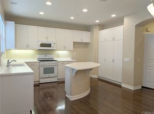 16 Ballard St, Mission Viejo, CA 92694