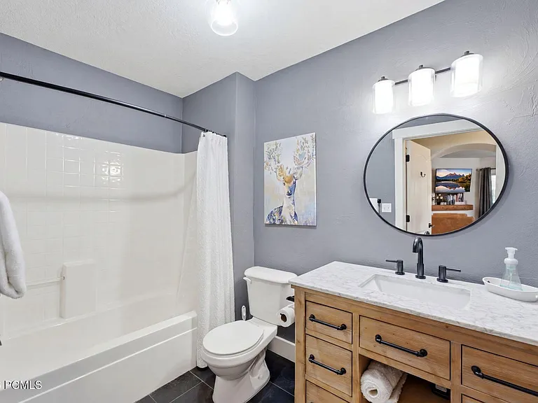 1729 W Fox Bay Dr #J102 — Photo 11