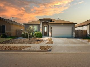 7521 Diamond Dr, Corpus Christi, TX 78414