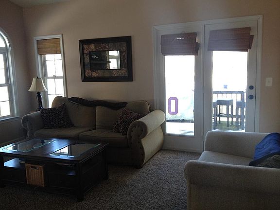 4th image of 4107 Derbyshire Ln