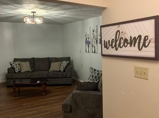 1054 Geer Ln, Oneida, NY 13421