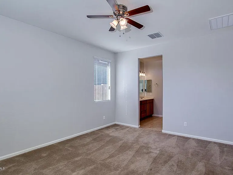 S Twinleaf Dr — Photo 9