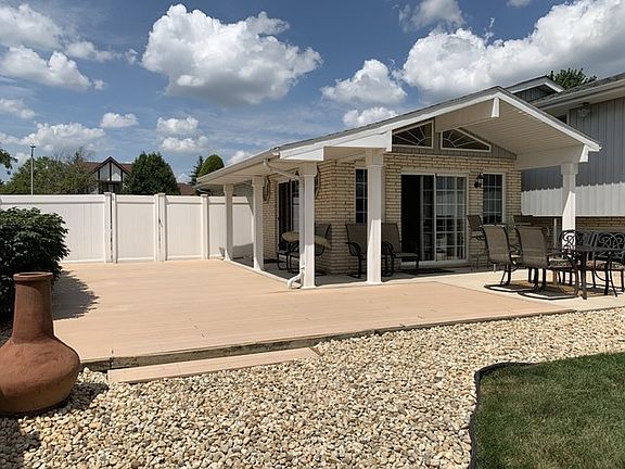 2nd image of 16341 Ironwood Dr