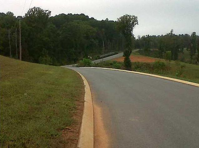 2nd image of 175 Fox Trail Rd