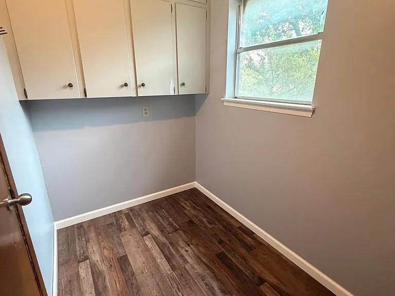 11504 Orbit Rd — Photo 23