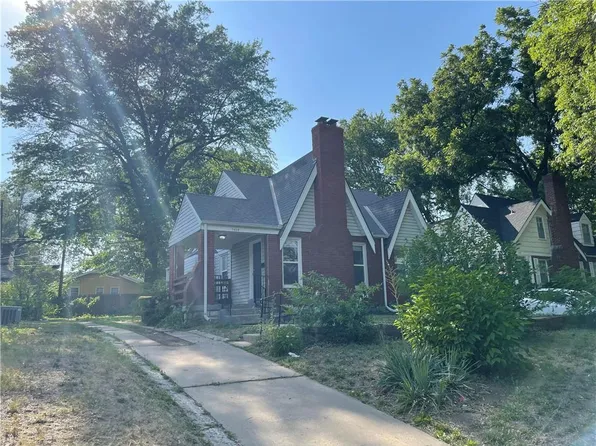 7428 Highland Ave, Kansas City, MO 64131