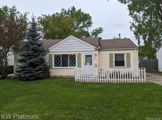 26561 Belanger St, Roseville, MI