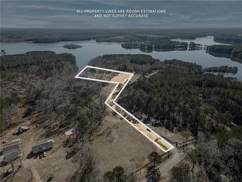 1st image of 689 Moccasin Gap Rd #2
