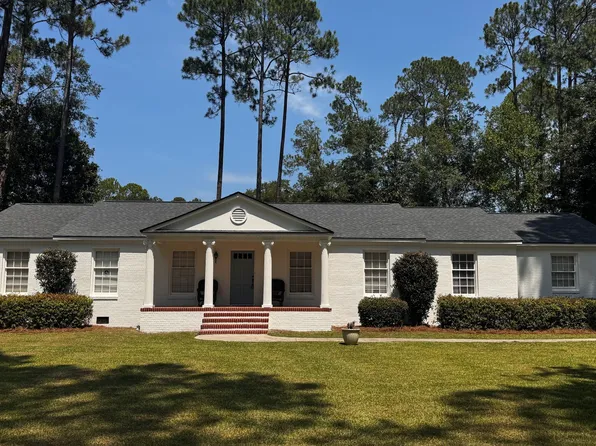 118 Woodlawn Dr, Statesboro, GA 30458
