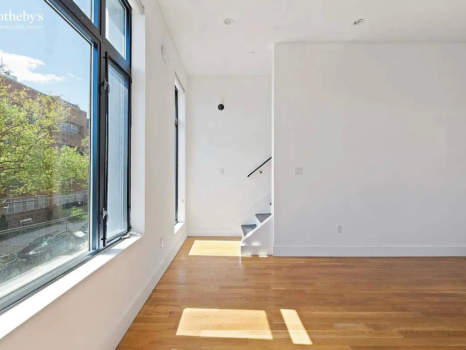 1305 Greene Avenue — Photo 2
