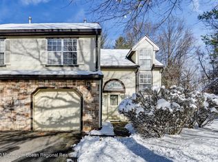 154 Colony Ln, Manalapan, NJ 07726