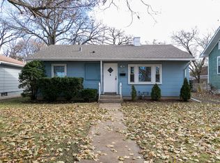 1325 N Linden Ave, Waukegan, IL 60085