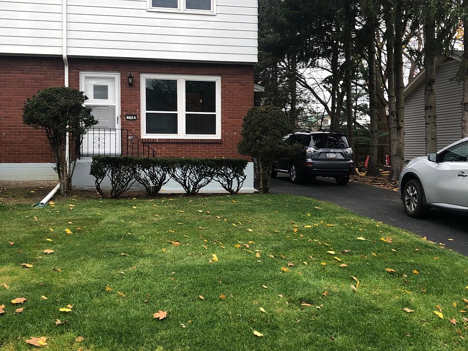 1st image of 15 Ulenski Dr #A