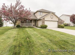 6673 Vantage Dr SE, Caledonia, MI 49316