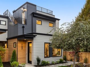 743 17th Ave W, Kirkland, WA