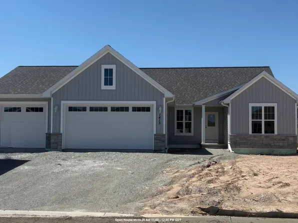 1415 Divinity Dr, De Pere, WI 54115