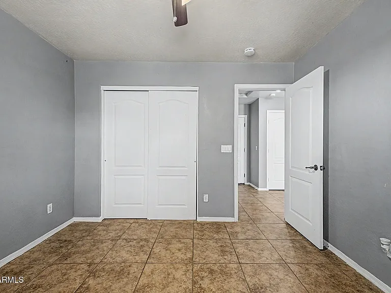 11207 W Hopi St — Photo 21