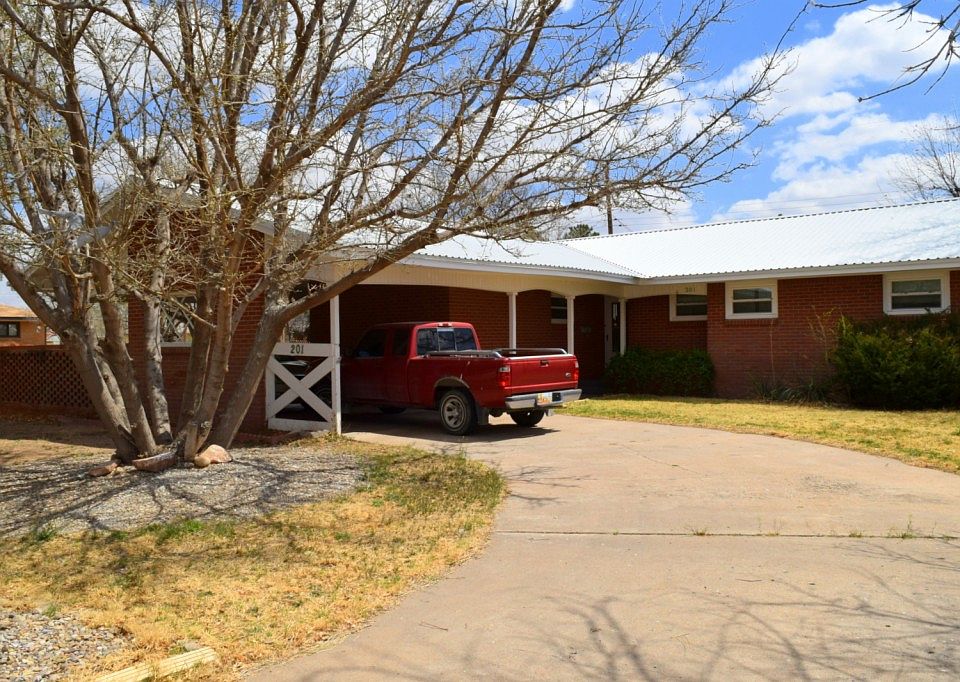 1st image of 201 New Mexico Dr