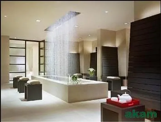 Rented by Akam Sales and Brokerage | media 39