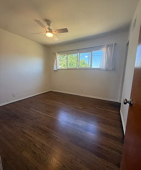 22020 Grace Ave — Photo 9