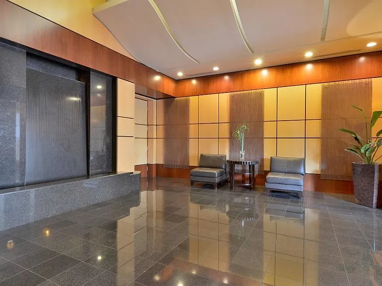 275 Bayshore Blvd #1708 — Photo 2